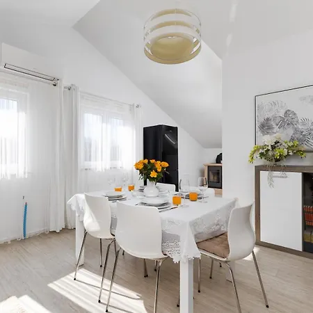 Apartamento Anton Malinska